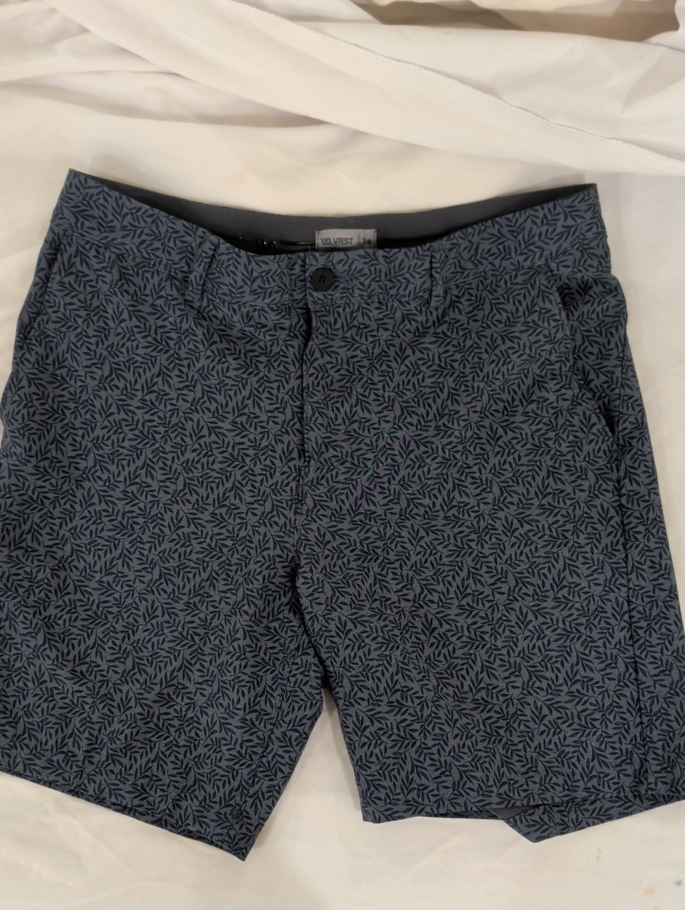 Van Heusen Navy Leaf-Print Flat Front Men’s Shorts